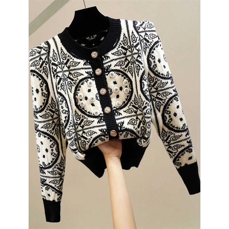 清仓捡漏~专柜外贸重工订珠镶钻长袖毛衣女春秋设计感复古上衣潮