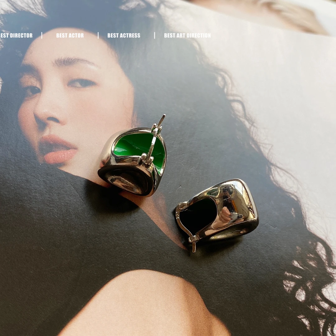 铜合金珐琅耳饰 轻奢设计风格绿色珐琅造型耳环