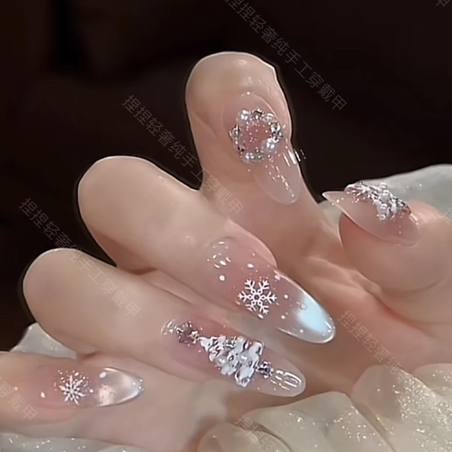 【初雪】纯手工穿戴甲圣诞树秋冬雪花纯欲甜美日常飘雪捏捏穿戴甲