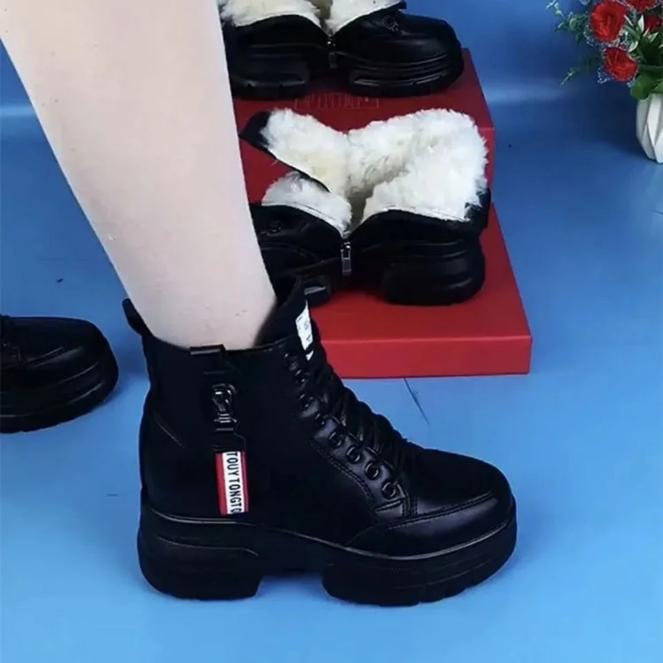 冬季加绒加厚保暖雪地靴防滑软底棉鞋女厚底真皮高帮鞋子