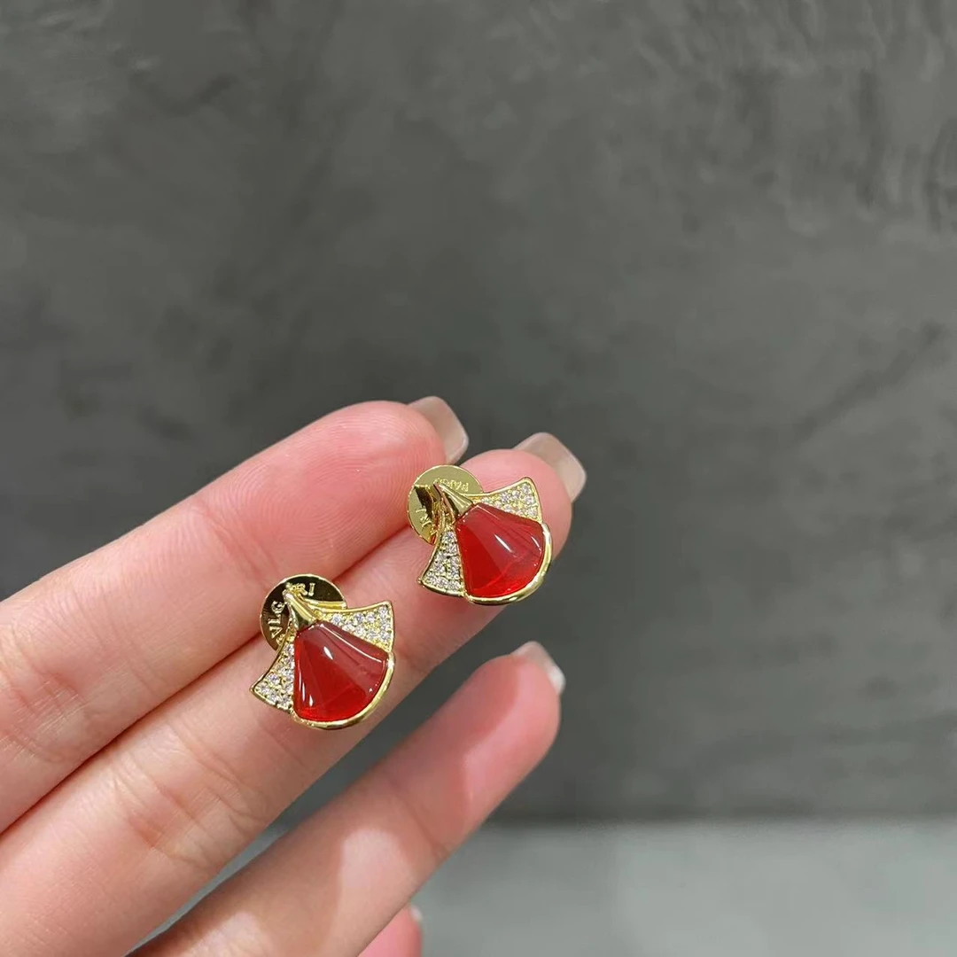 铜合金耳饰 高端系列  小红裙轻奢高级感气质耳钉  AE-6478