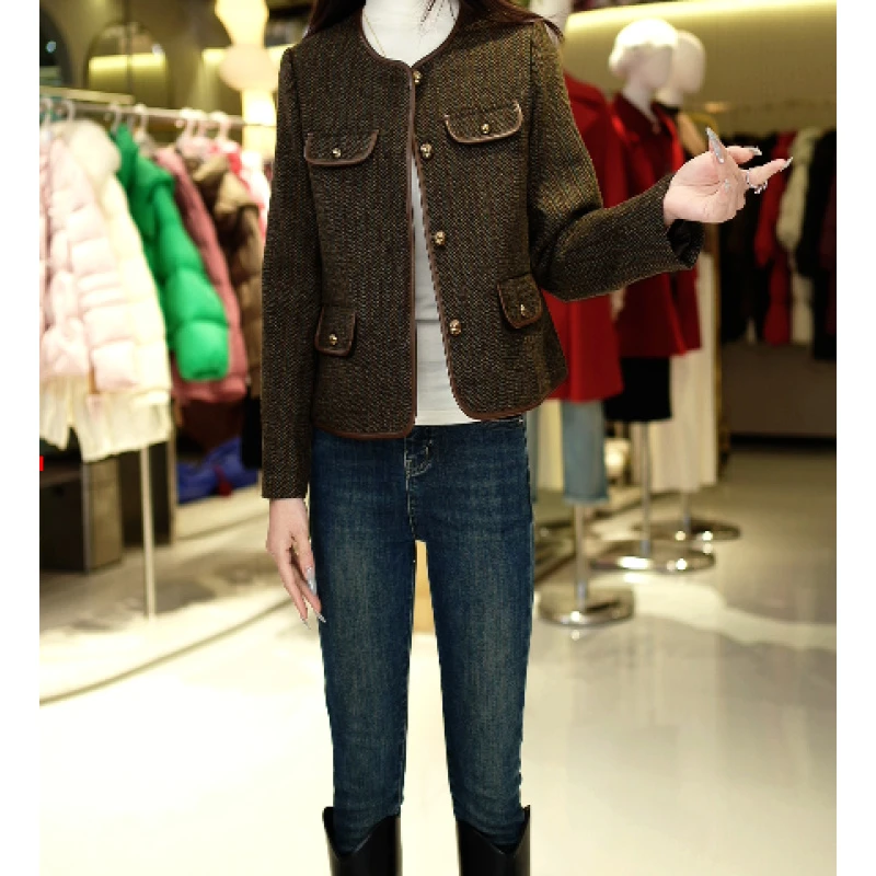 001小香风外套新款春秋百搭宽松时尚休闲减龄上衣园领短外套