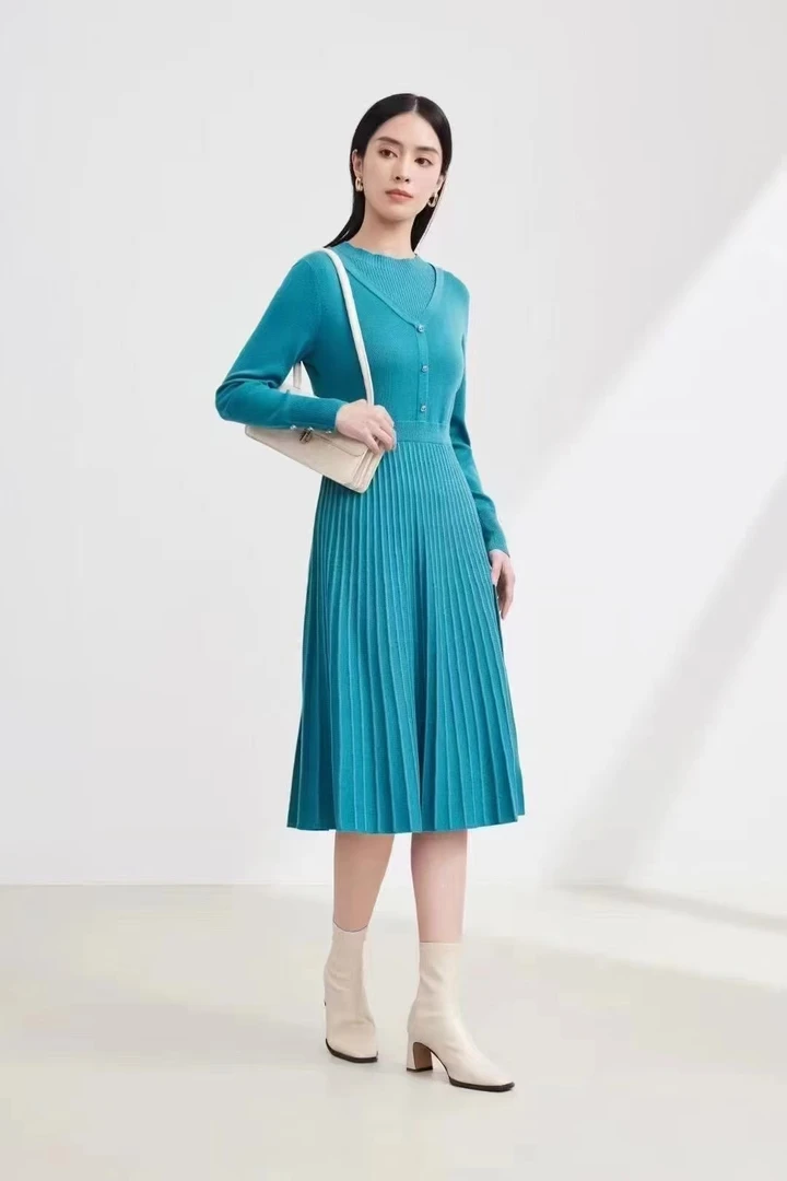 迪图DITTO时尚收腰显瘦连衣裙658