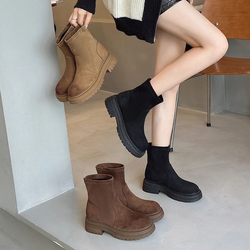 圆头厚底短靴女2024秋冬新款马丁靴时尚百搭网红ins潮弹力瘦瘦靴