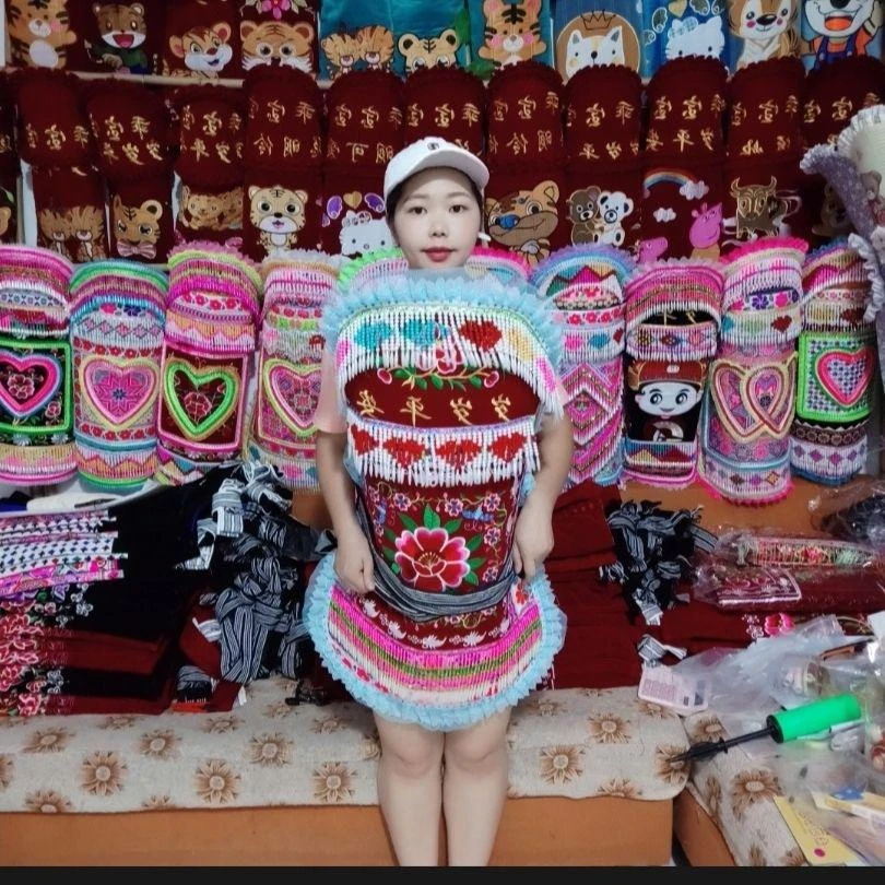 贵州苗族刺绣背带2022年新款背带背袋抱袋被扇背被背带背小孩娃娃