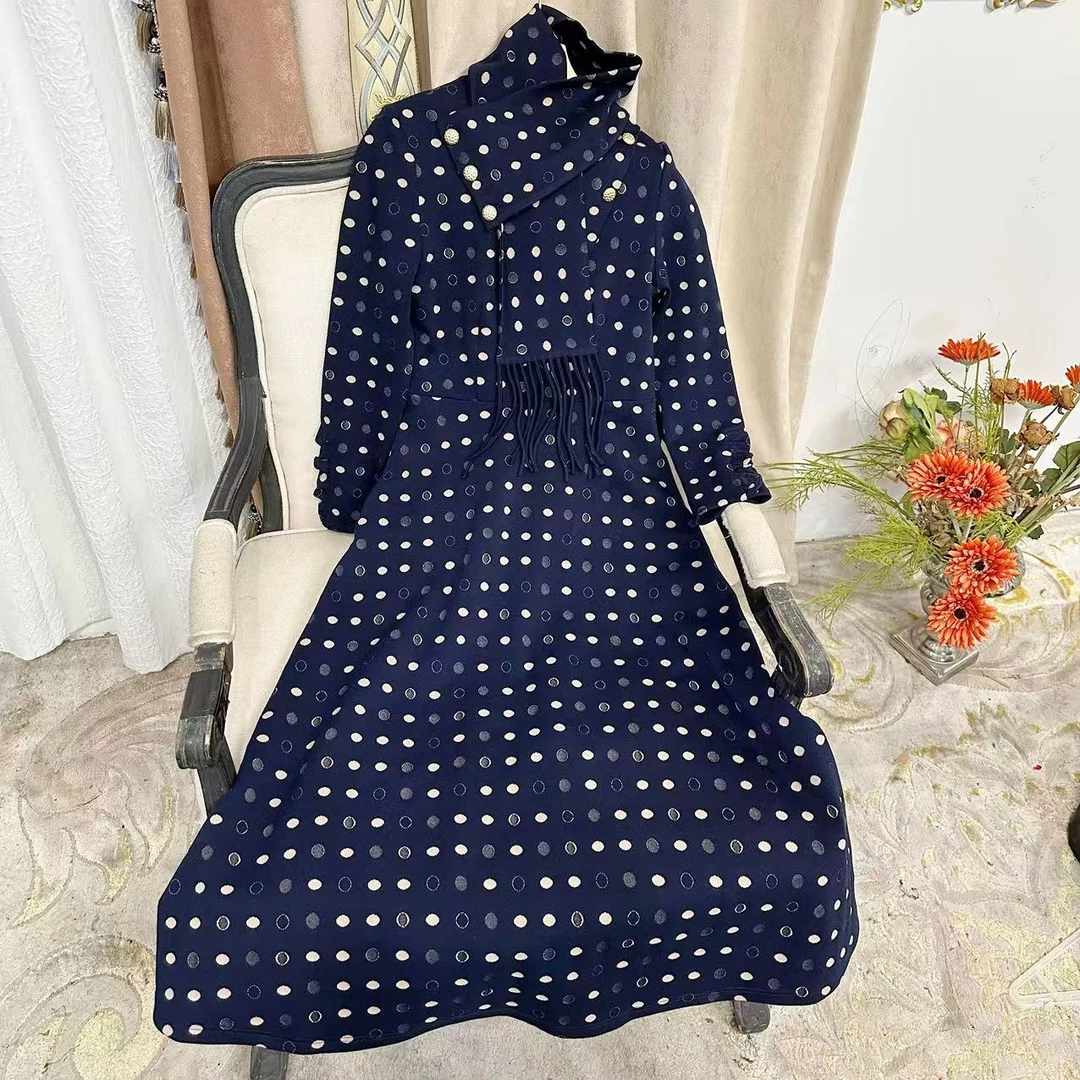 【多米拉】17524秋冬新款碎花连衣裙时尚印花修身显瘦长袖