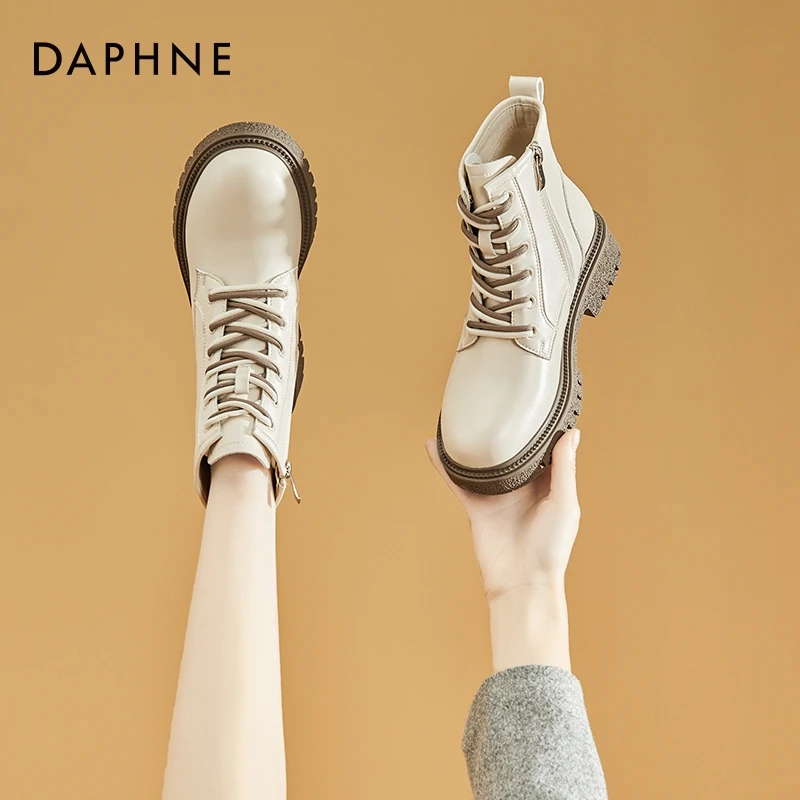 达芙妮厚底薄款马丁靴女款2024新款夏款夏天短靴甜酷单靴白色靴子