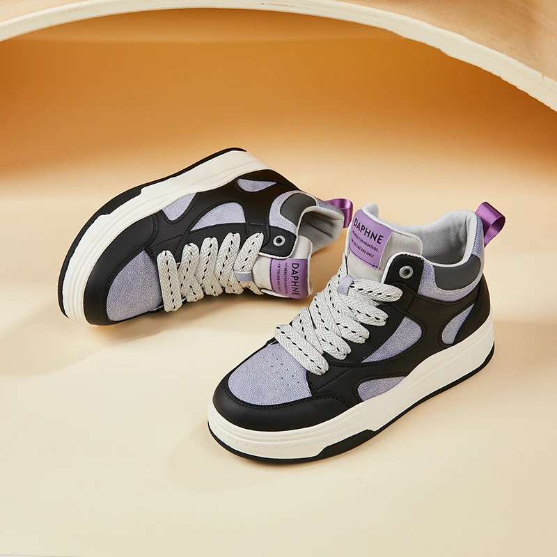 达芙妮厚底高帮鞋女2025春夏新款真皮运动鞋休闲时尚百搭经典女鞋