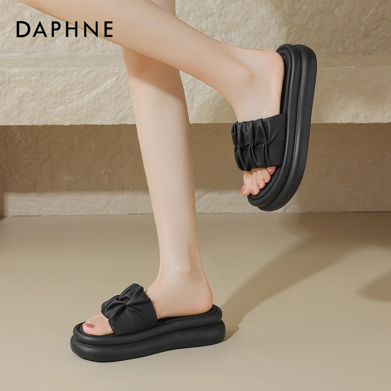 达芙妮踩屎感拖鞋女2025年夏季新款厚底交叉带外穿凉拖鞋百搭沙滩