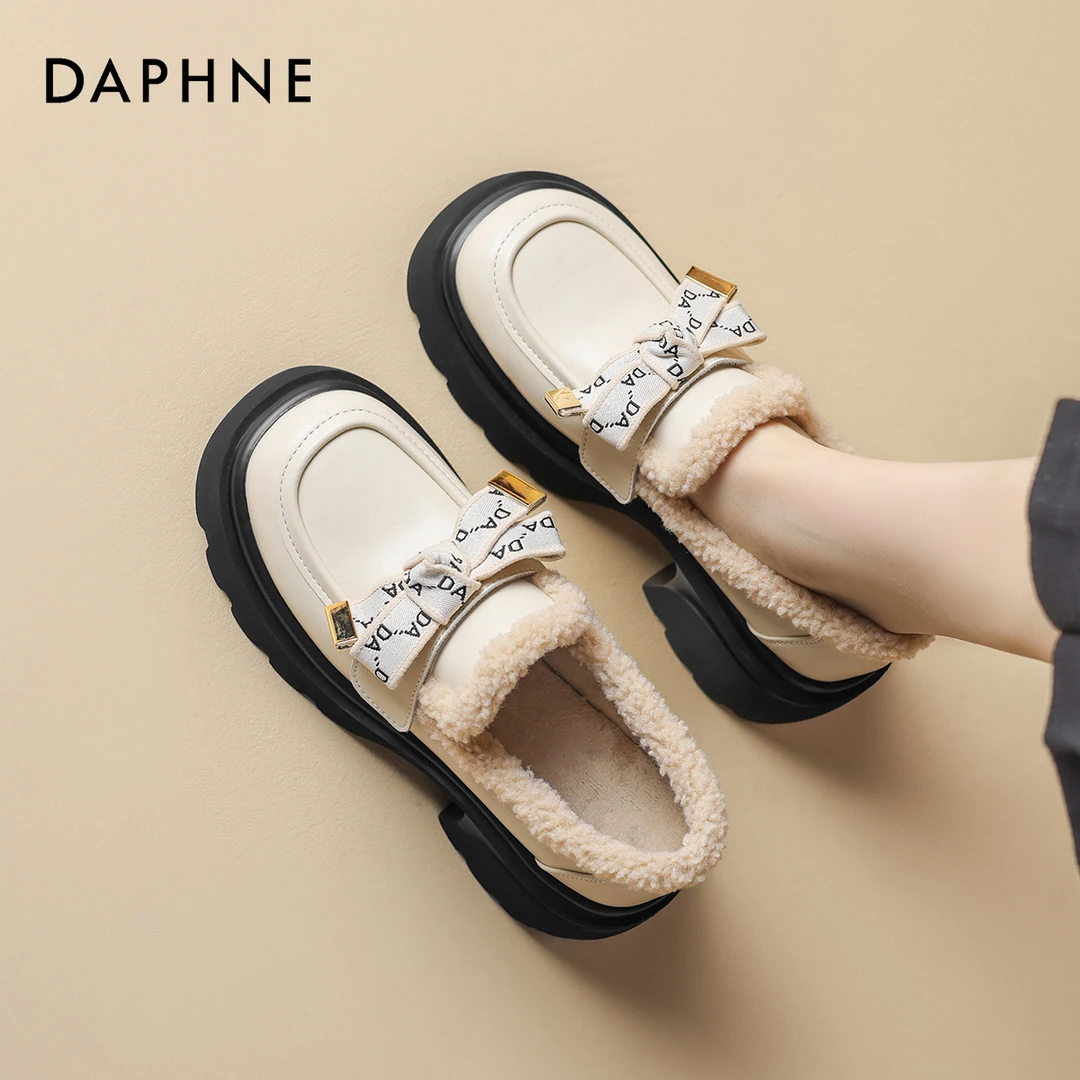 达芙妮厚底乐福鞋女秋冬新款一脚蹬真皮冬季加绒加厚英伦风小皮鞋
