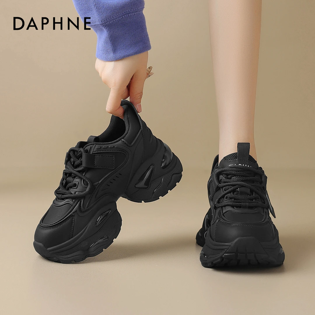 达芙妮厚底纯黑老爹鞋女鞋2024春季新款休闲爆款黑色显脚小运动鞋