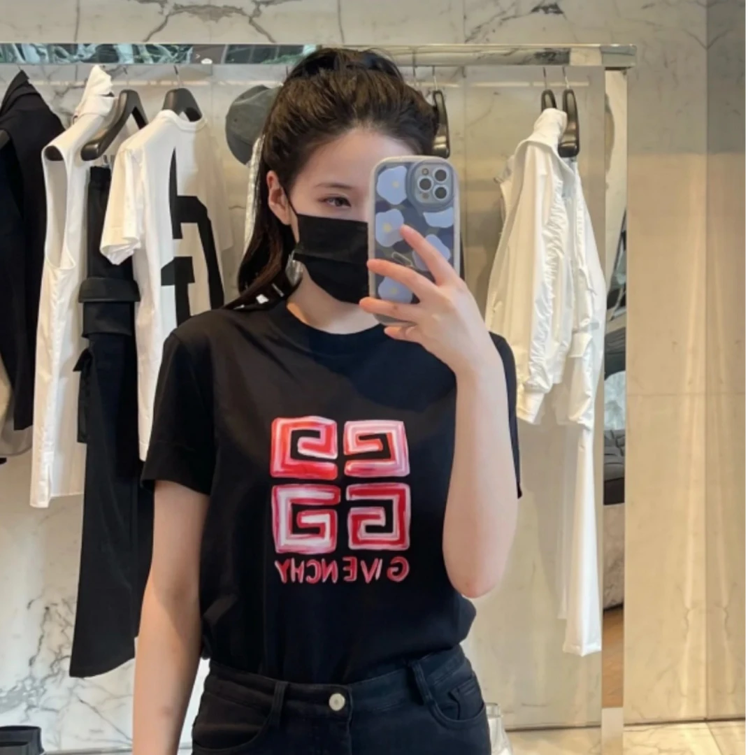 全新未使用 Givenchy/纪梵希 琅迪，纪梵希女款经典款短袖T恤