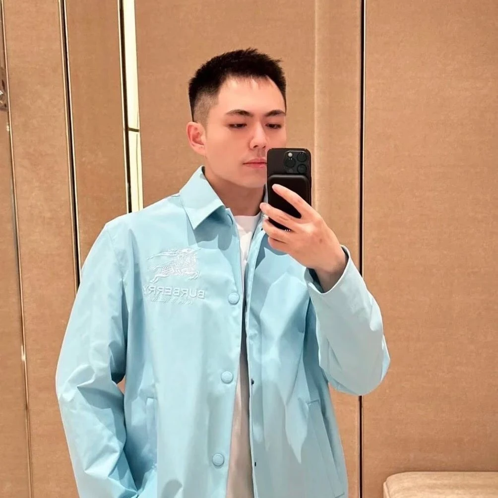 全新未使用 包不多先生 琅迪80715091巴宝莉字母刺绣方领衬衫夹克