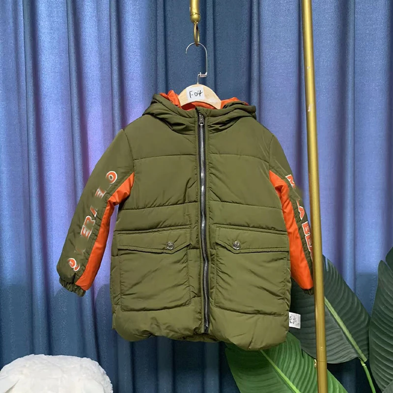 F04 童装 新款秋冬款中童带帽棉服 0943121B