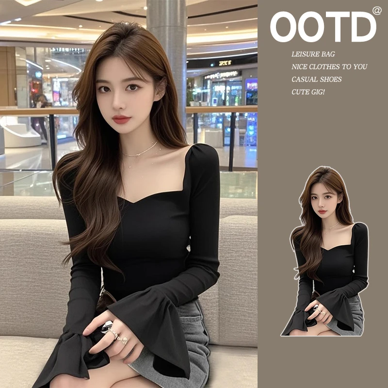 秋冬独特甜辣妹黑色方领修身短款打底衫女内搭设计感喇叭长袖上衣