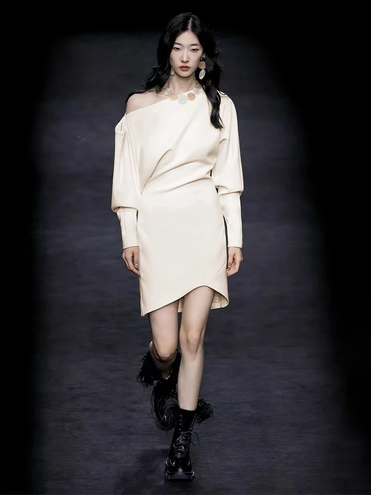 MAGGIE MA马婧设计师款连衣裙纯欲白一字领修身显瘦气质露肩裙