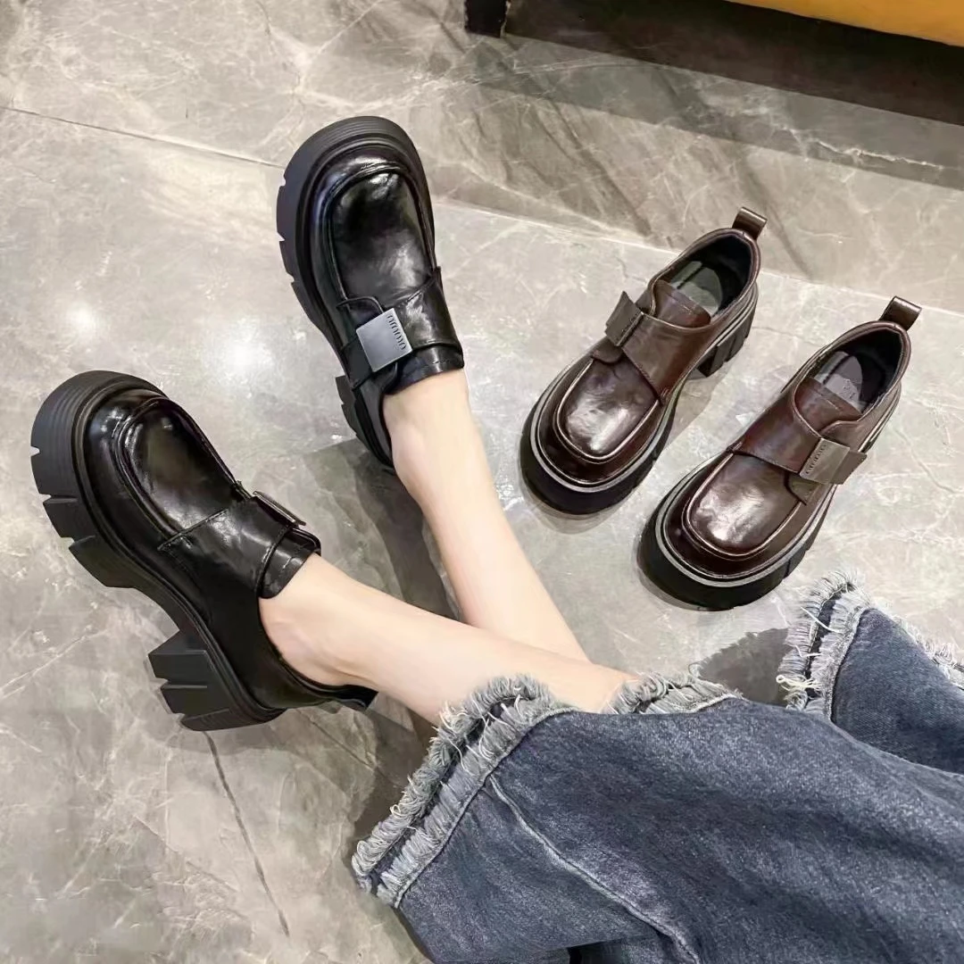 厚底软皮乐福鞋女2024秋季新款粗跟小皮鞋魔术贴高跟单鞋子