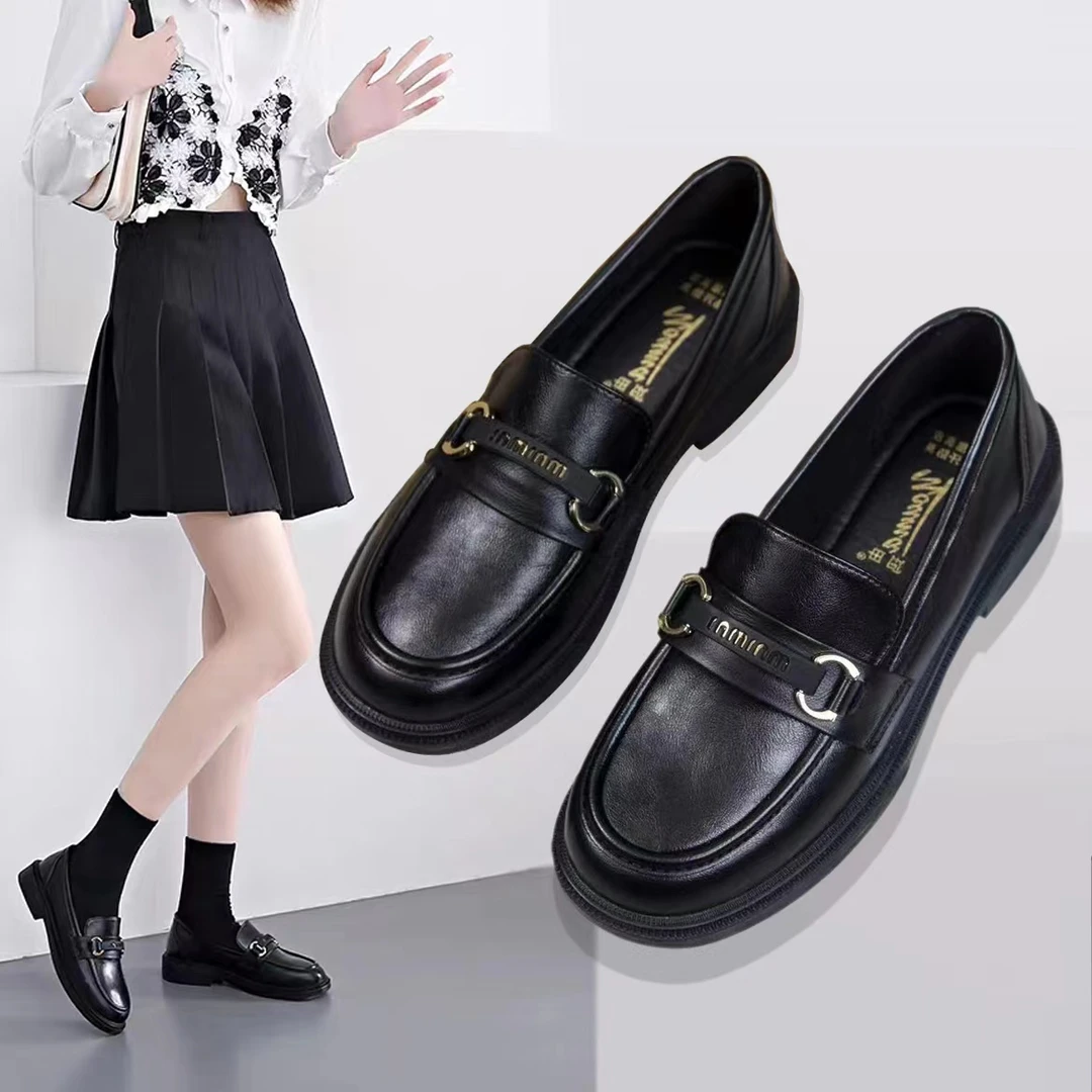 小皮鞋女乐福鞋2023新款透气平底一脚蹬黑色软底百搭女士单鞋