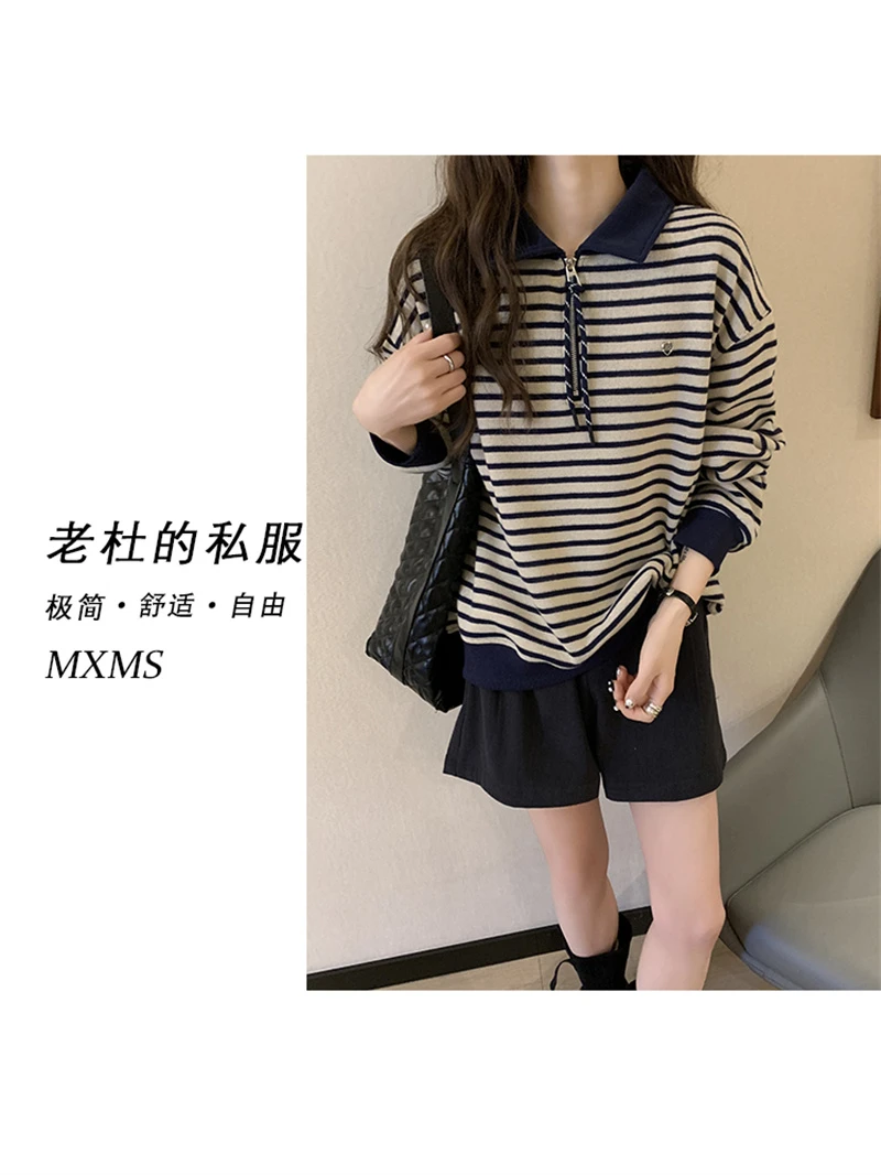 （美熙美树）24135-雅丹风时尚字母牌半高领拉链翻领横条纹加绒卫衣