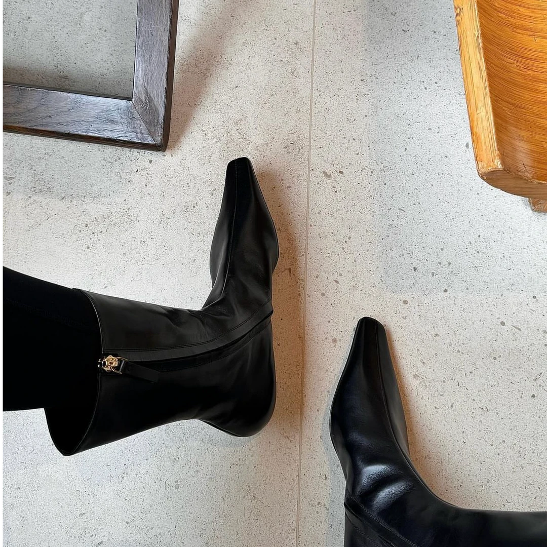 CG33（151-250）春秋专柜撤百搭时尚顶奢高跟时装靴《按编码去拍》