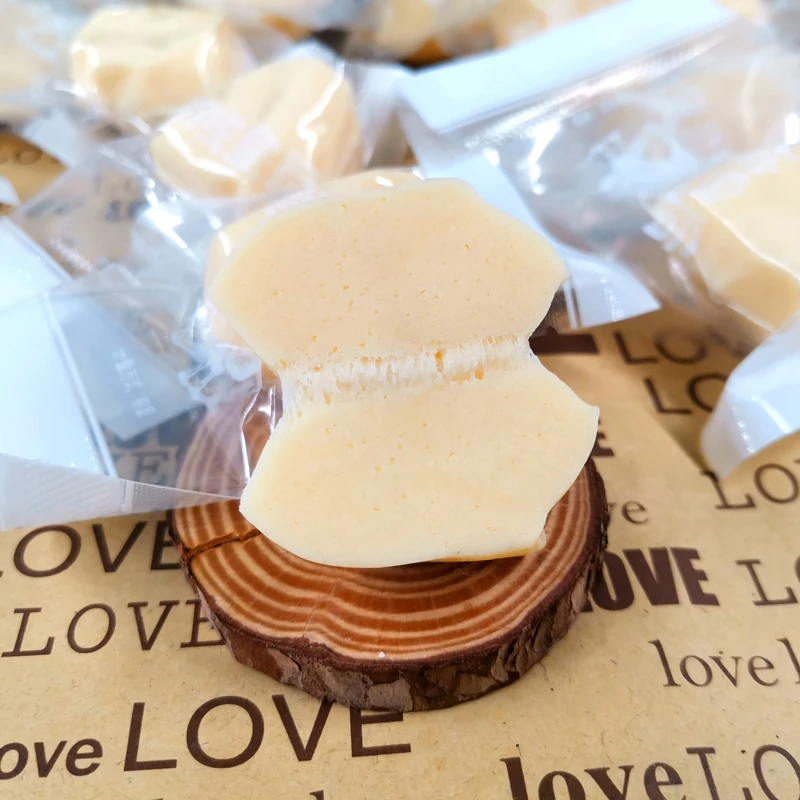 新疆特产西域皇后驼奶疙瘩原味奶酪骆驼奶疙瘩无蔗糖牛奶疙瘩零食