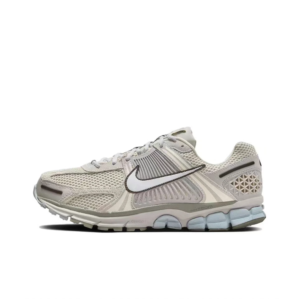 NIKE/耐克Zoom Vomero5 舒适运动男女同款 浅卡其灰白跑步鞋3653