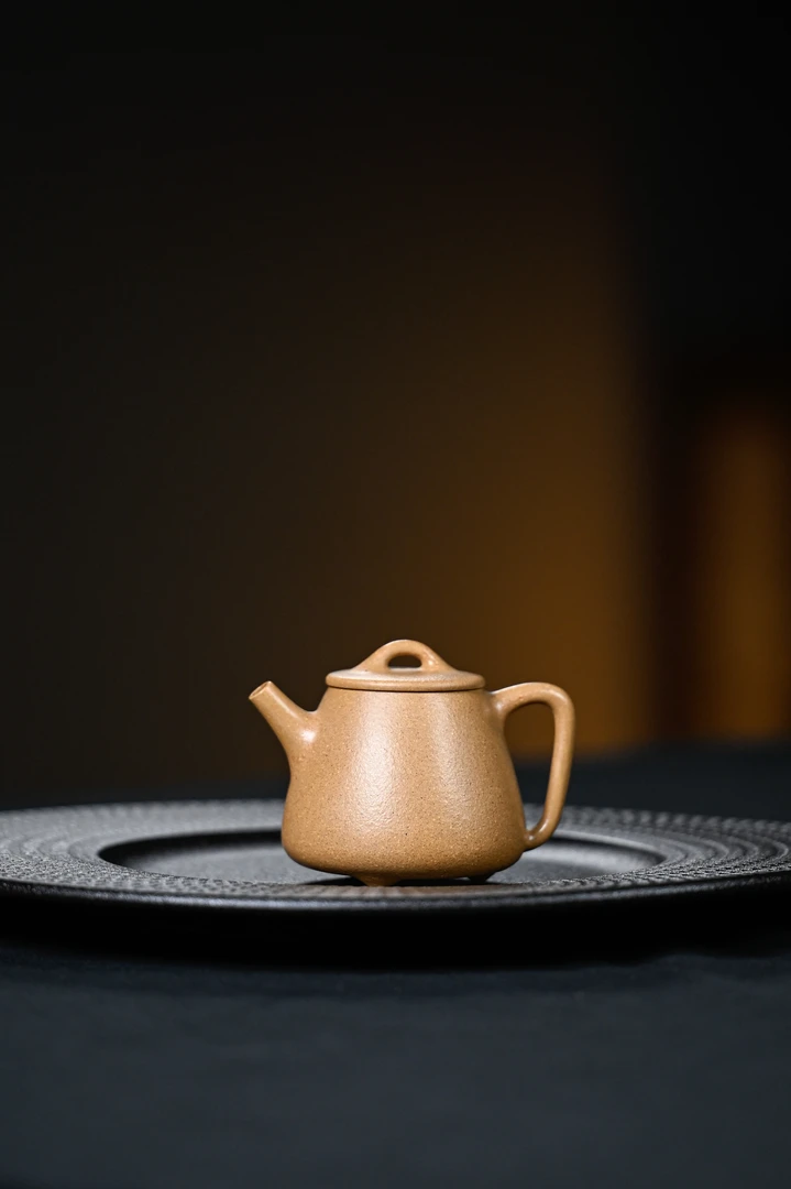 【黄金段·高石瓢】宜兴原矿紫砂黄金段精工制作高石瓢  150CC