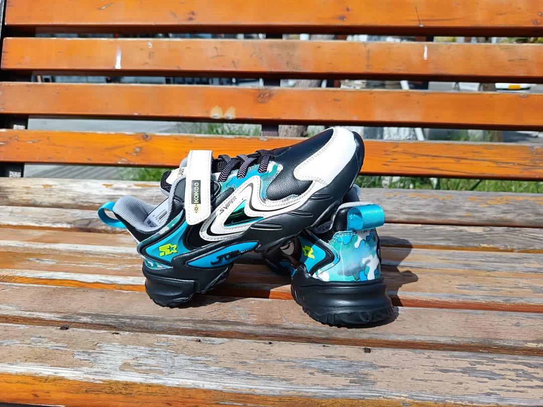 时尚潮流运动鞋男童女童