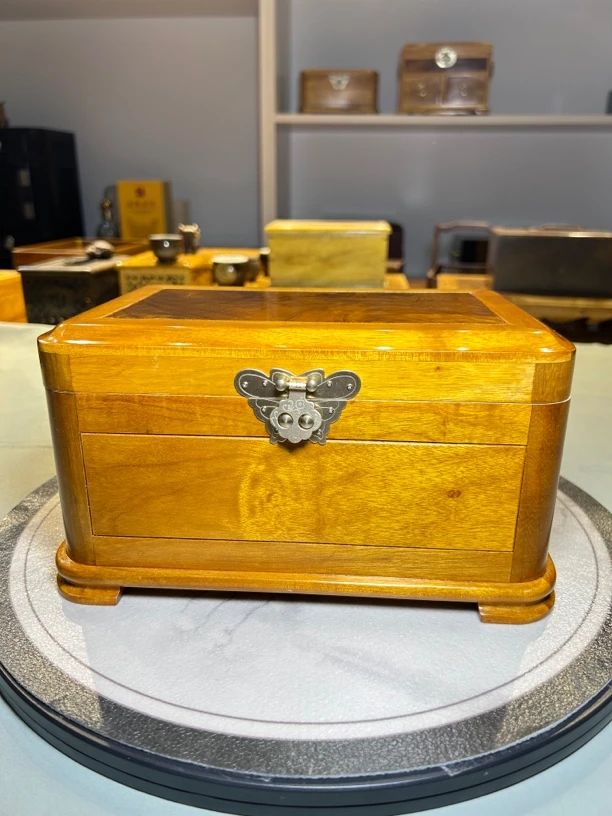 金丝楠木纹理首饰盒珠宝盒实木榫卯结构收纳盒送礼品盒面包盒收藏