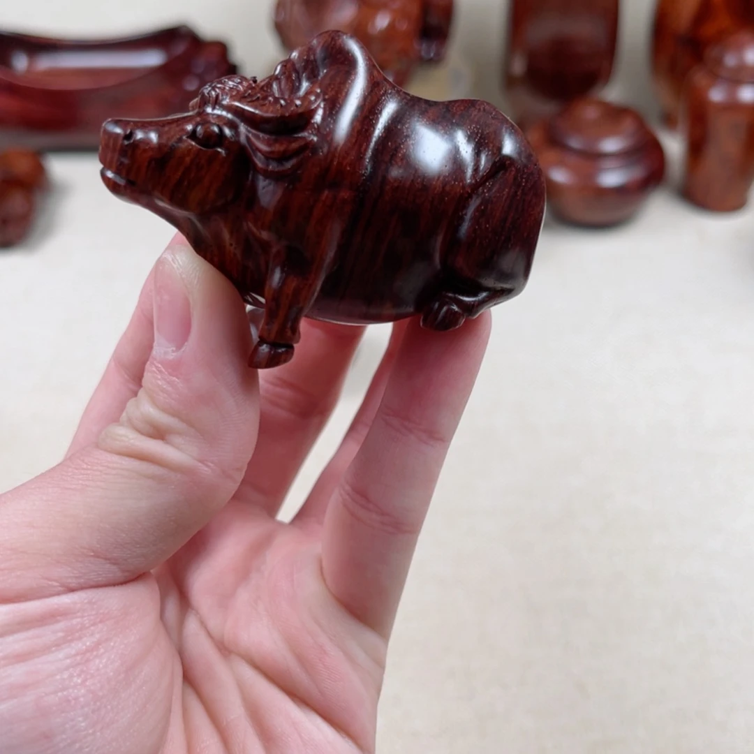 【闪购商品】降香黄檀把件朱*红