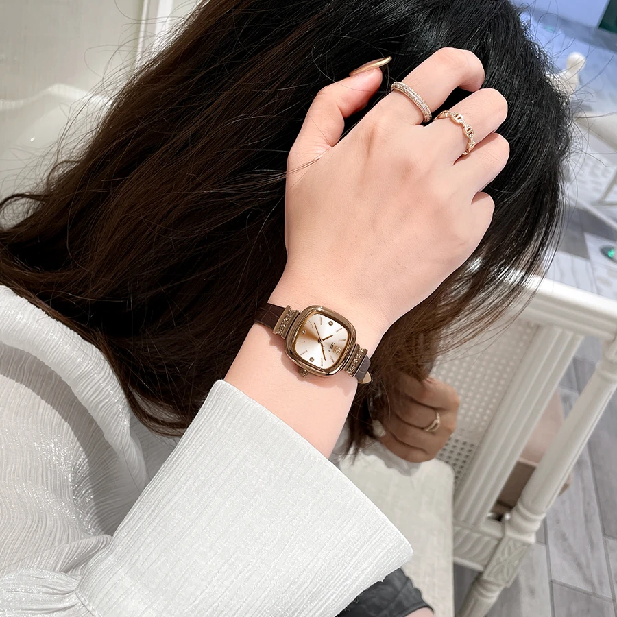 小方糖精致时尚百搭女士手表气质小众轻奢防水复古女士小方表