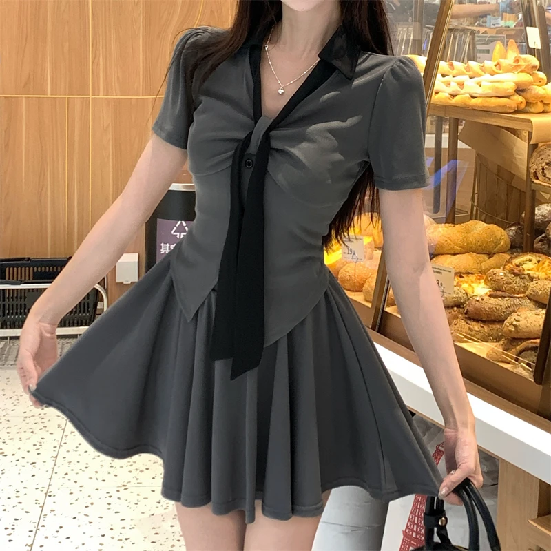 大码女装胖韩版收腰设计感短款衬衫开叉显瘦不规则辣妹上衣