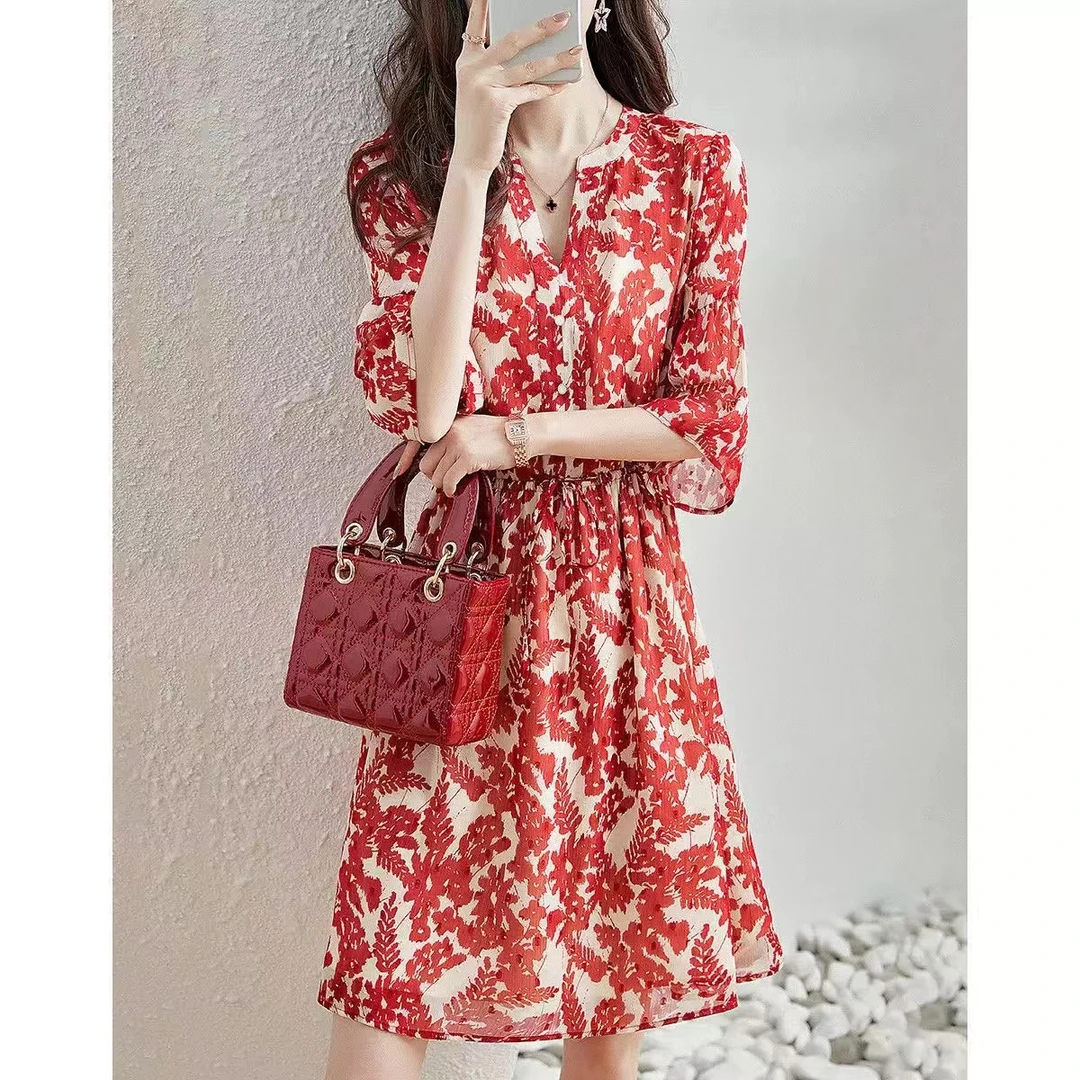 欧洲站2024夏季新款休闲印花系带收腰显瘦气质V领雪纺红色连衣裙