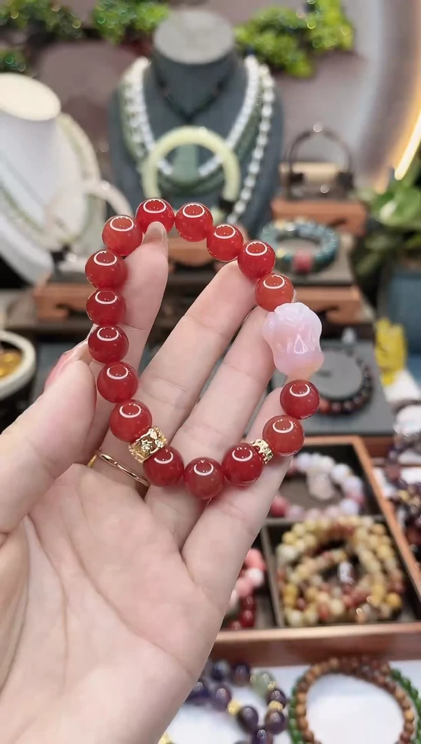 【闪购商品】玛瑙/玉髓手链未镶嵌红玛瑙白菜手链