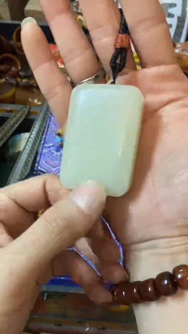 【闪购商品】滴血莲花菩提把件闪购商品高端链接