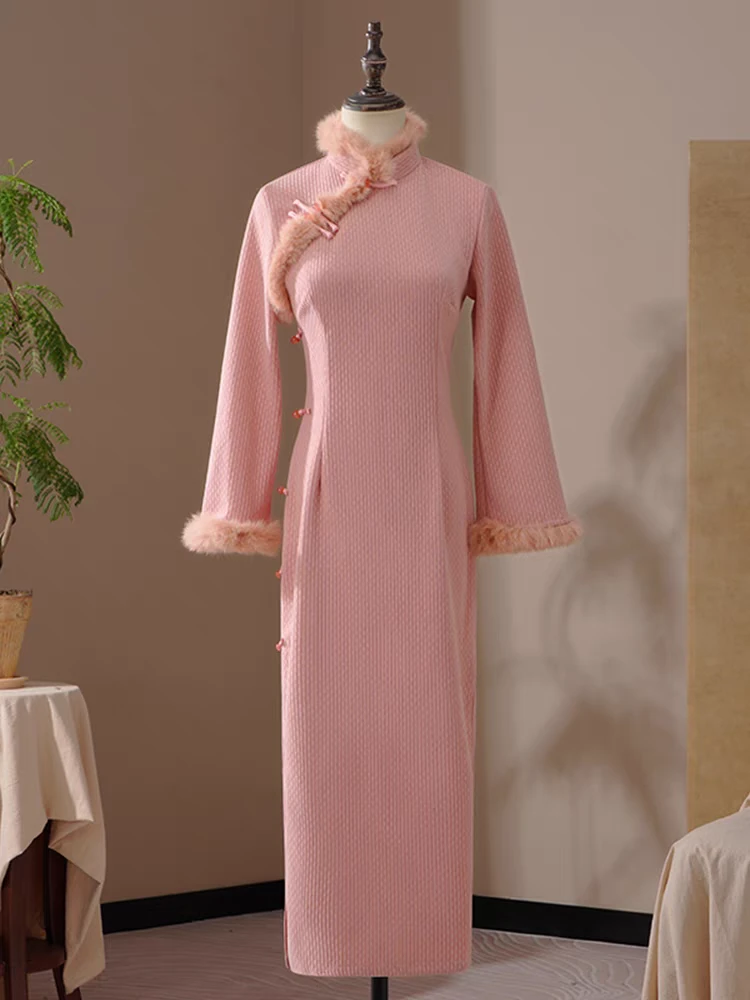 （芜月）雪尼尔加绒新中式国风复古红色改良旗袍秋冬新款女年服