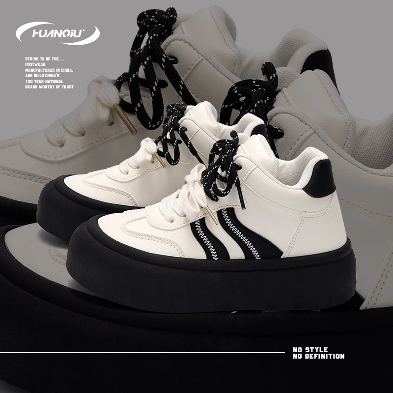 HUANQIU/环球高帮厚底休闲板鞋2024秋冬新款女鞋校园风学生休闲鞋