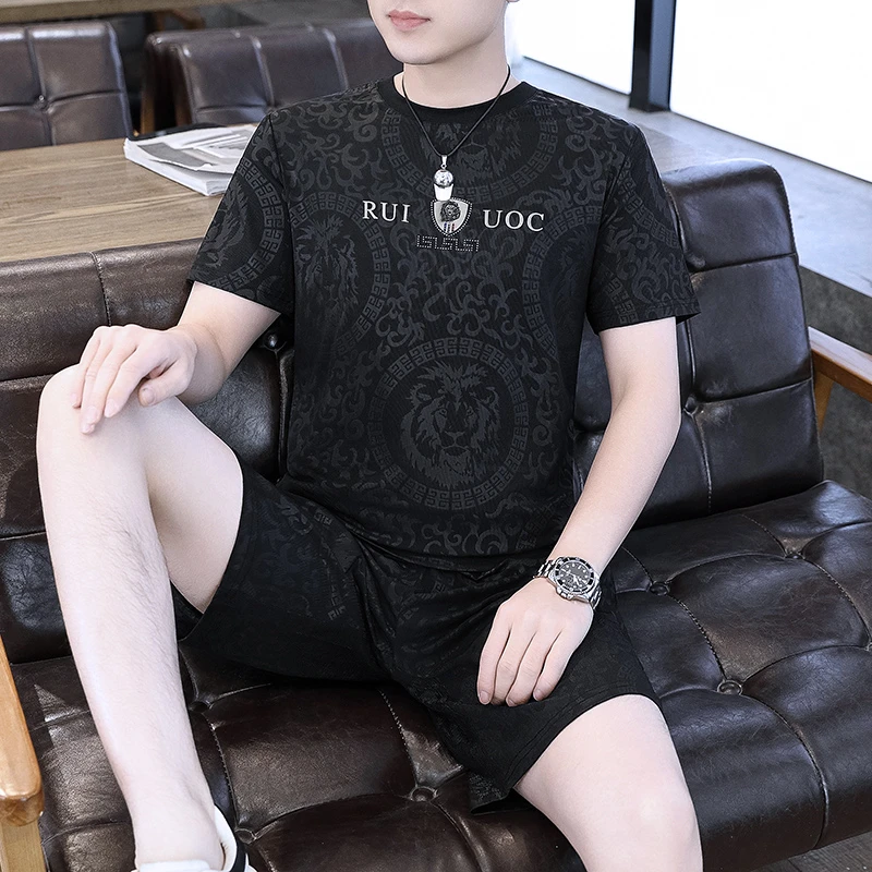 男士时尚休闲两件套夏季新款帅气舒适透气潮流青年冰丝速干两件套