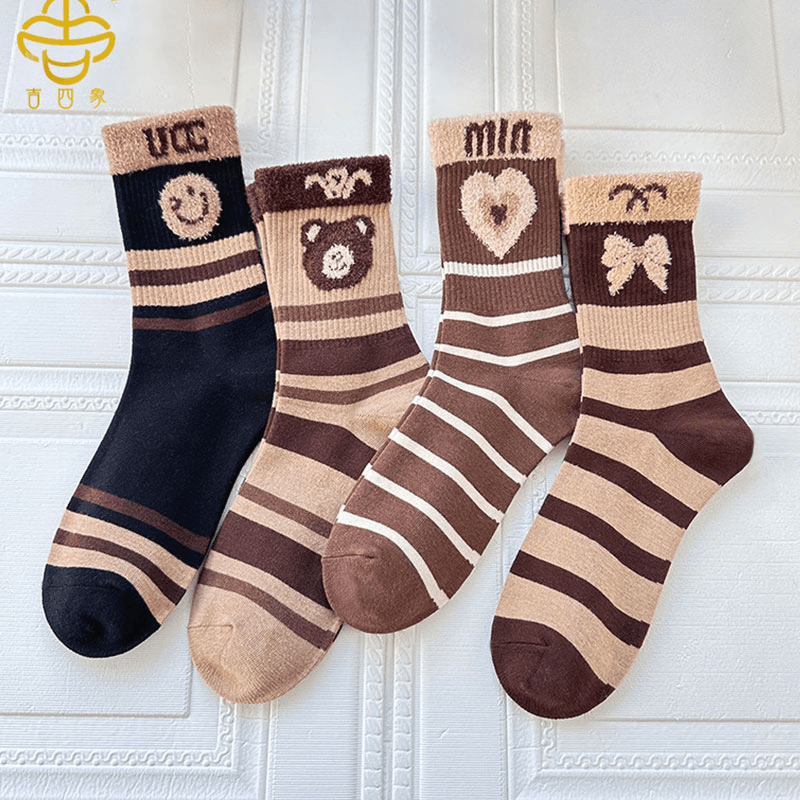 陌画 袜子女秋冬款长筒潮款高颜值网红爆款甜美高筒可爱蝴蝶结字母棉袜