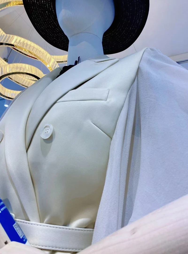 美露家品牌折扣女装只出不进强tui小黑屋主播给编号