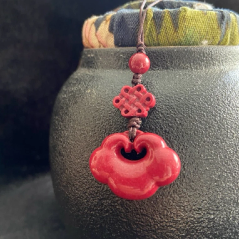 含辰砂工艺品高含量紫金砂中国结如意款手机挂