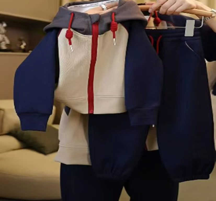 2024新款儿童童套装卫衣外套时尚洋气百搭学生大气休闲个性带帽