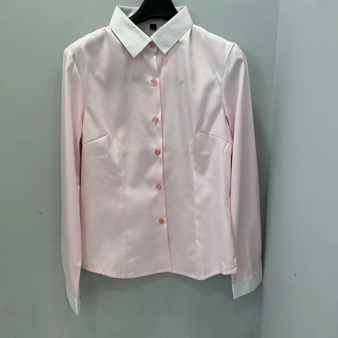女士浅粉色长袖衬衫商务休闲