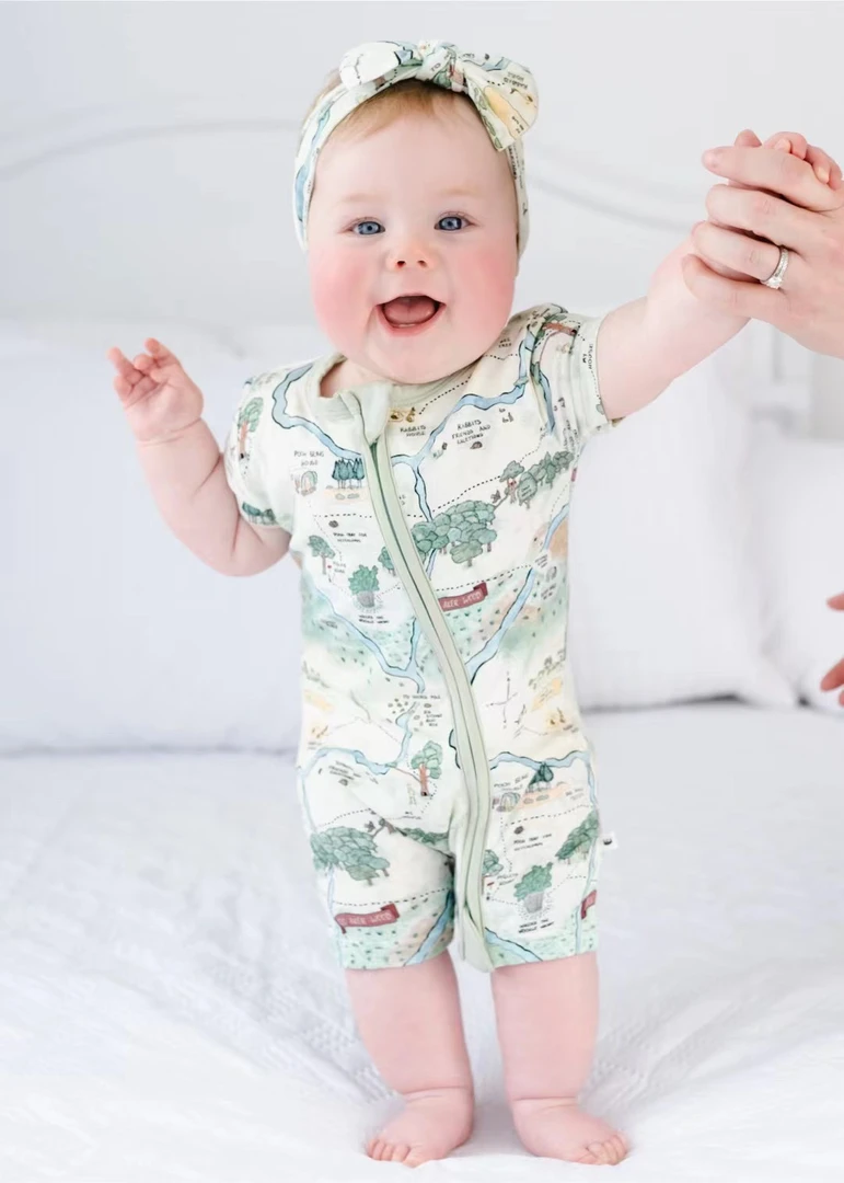 婴童爬服口水巾，备注编码！