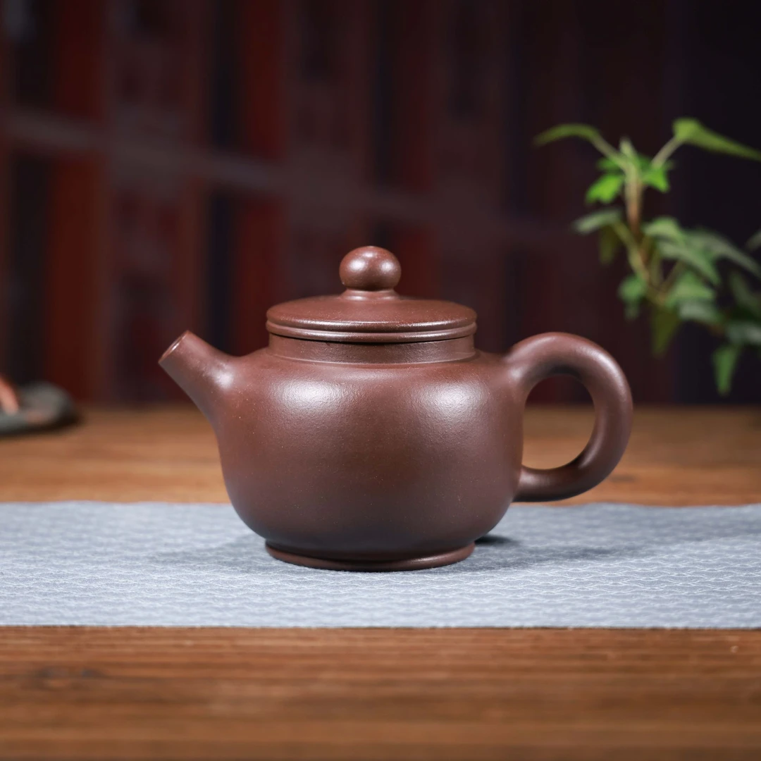 宜兴原矿老紫泥双线壶