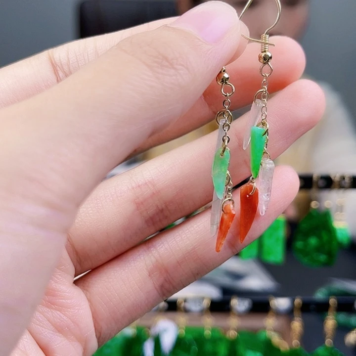 翡翠耳饰未镶嵌饰品