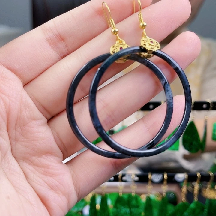 翡翠耳饰未镶嵌饰品