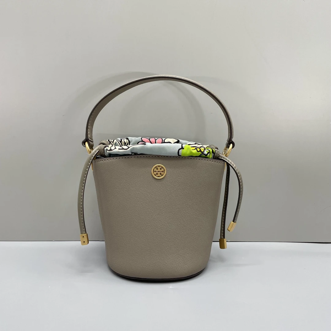 90新 Tory Burch/汤丽柏琦 小林/灰色小号水桶包14*15*12cm