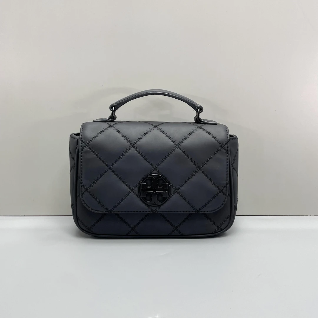 95新 TORY BURCH/汤丽柏琦 小林/黑色小方胖子斜挎包21x15x7cmS