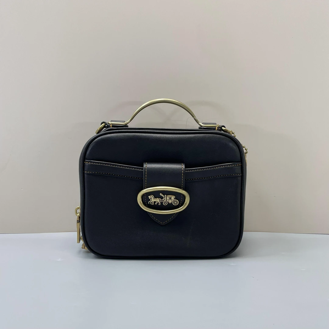 95新 COACH/蔻驰 小林/riley黑色午餐盒子包18*15*9cmA080705